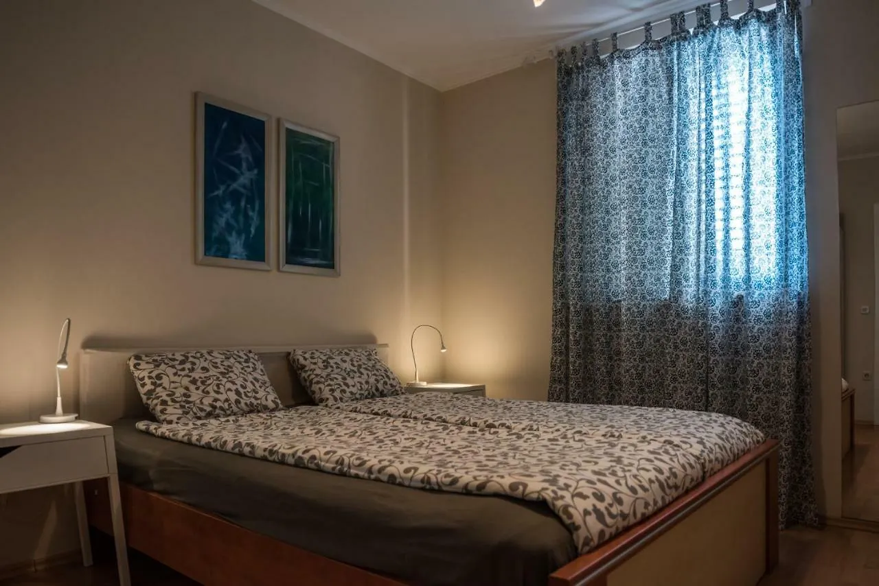 Apartment Dina 梅杜林
